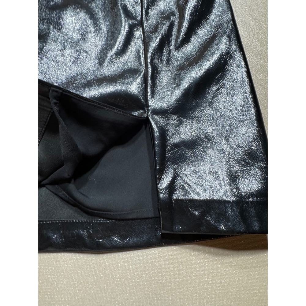 Amanda Uprichard Black Faux Leather Mini Skort Metallic Patent Slit Size M - Picture 2 of 8